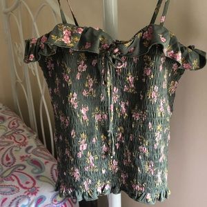 NWT Floral Tank